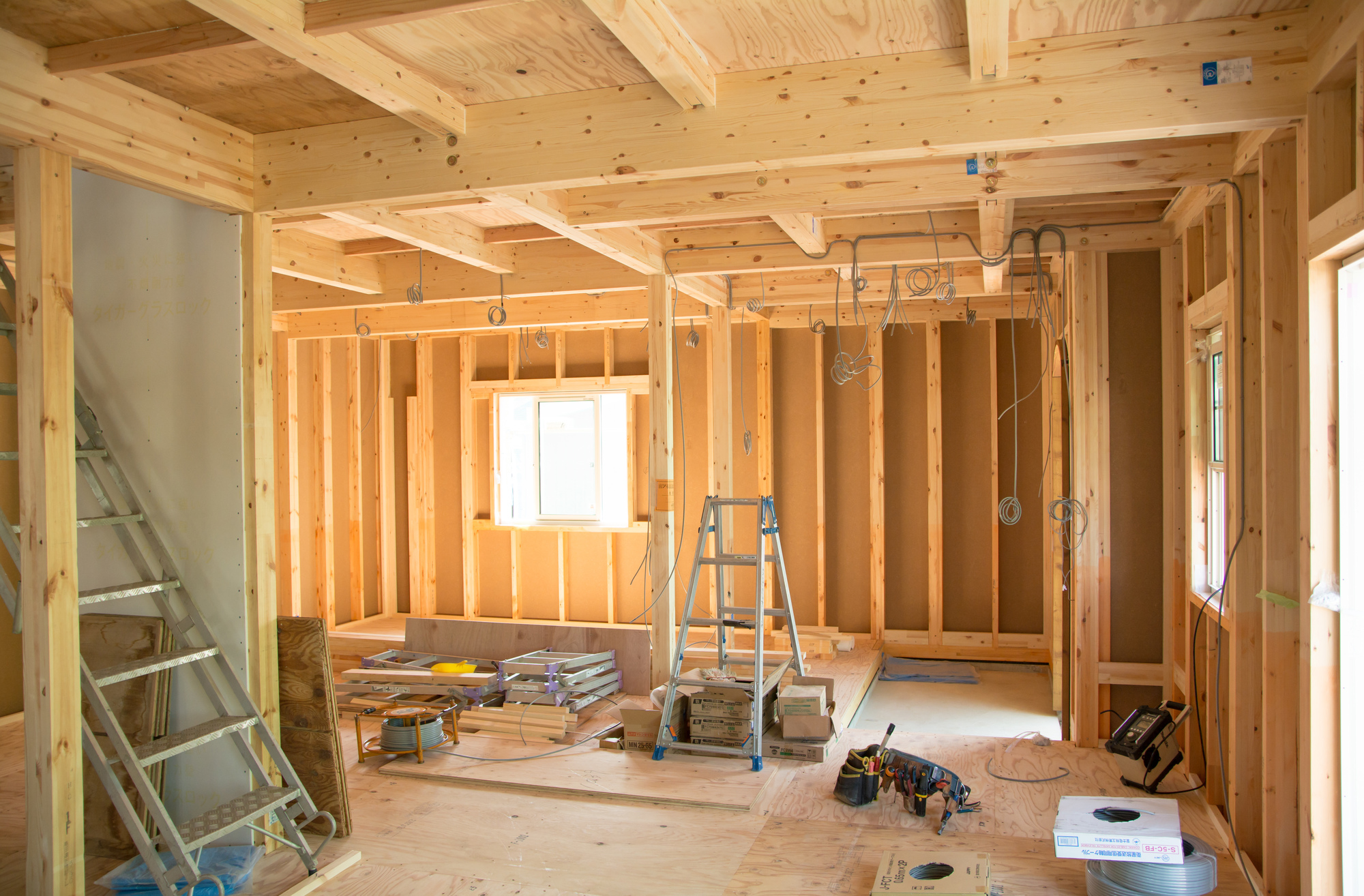 pixta_24357074_M (1)